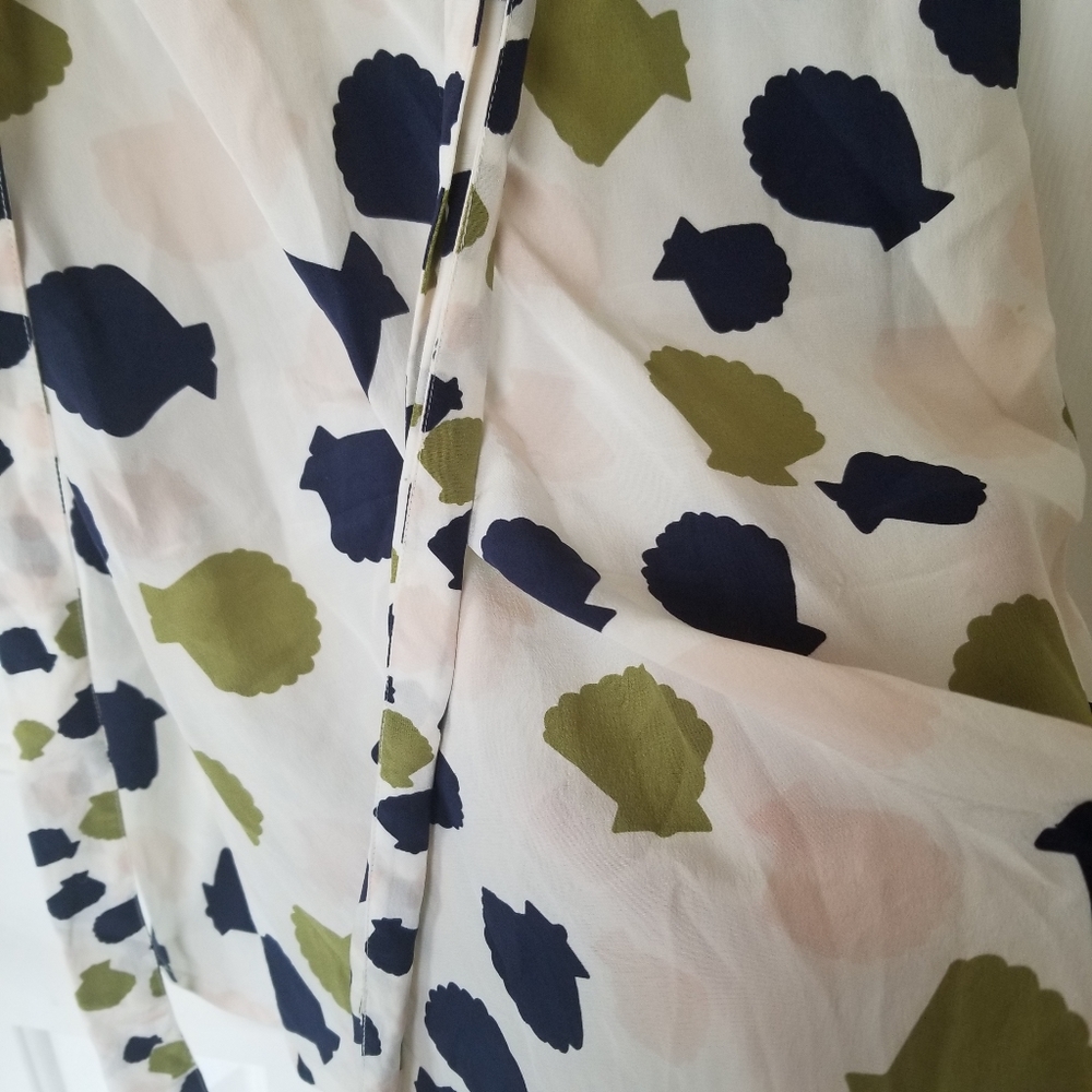 Anthropologie silk top - Picture 7 of 7
